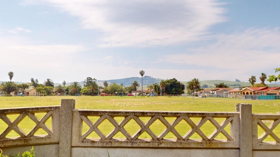 4 Bedroom Property for Sale in Rustdal Western Cape